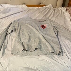 Old Navy Light Gray Long Sleeve Top